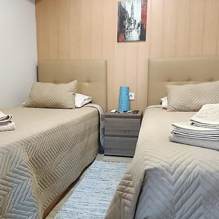 House Romantic R/c Right Apartment Porto