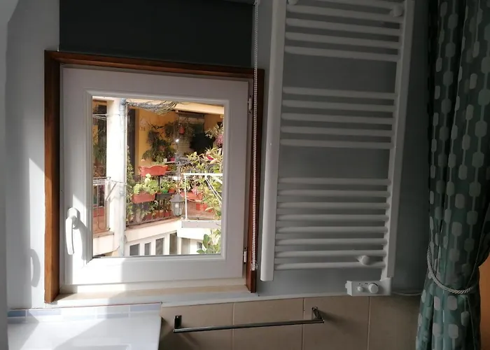 House Romantic R/c Right *