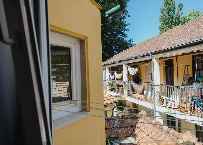 House Romantic R/c Right * Oporto