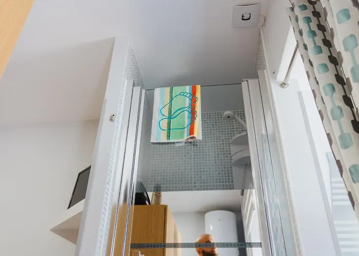 House Romantic R/c Right *