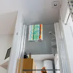 House Romantic R/c Right *