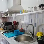 House Romantic R/c Right *