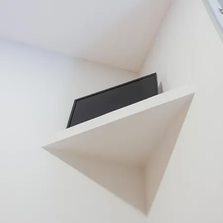 House Romantic R/c Right Porto