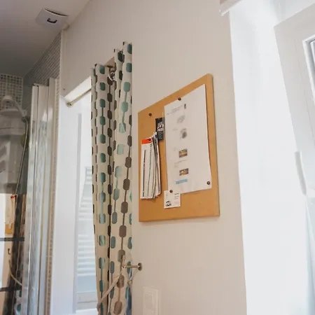 House Romantic R/c Right